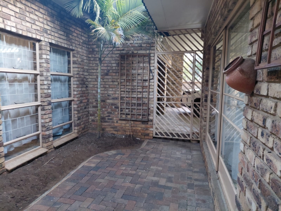 4 Bedroom Property for Sale in Brits North West